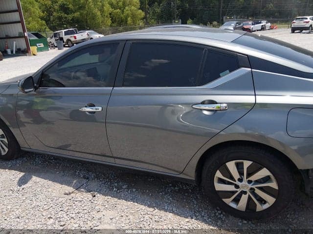 2020 NISSAN ALTIMA S FWD 15