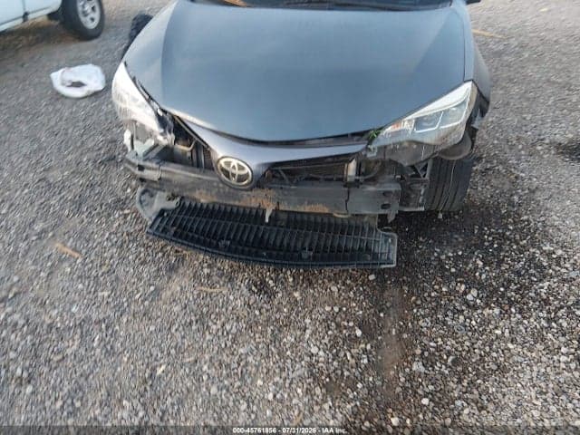 2017 TOYOTA COROLLA SE 6