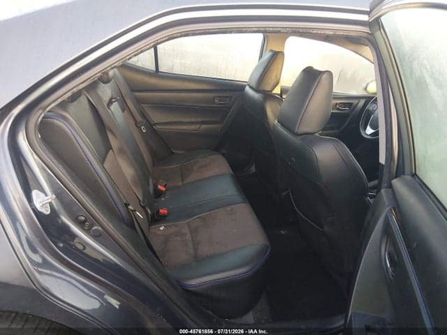 2017 TOYOTA COROLLA SE 8