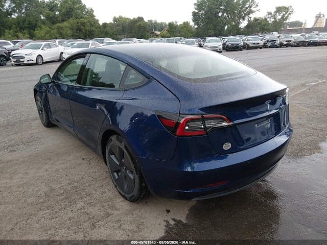 2021 TESLA MODEL 3 STANDARD RANGE PLUS REAR-WHEEL DRIVE 3