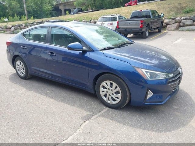 2019 HYUNDAI ELANTRA SE 1