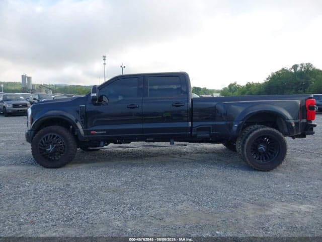 2025 FORD F-450 PLATINUM 14