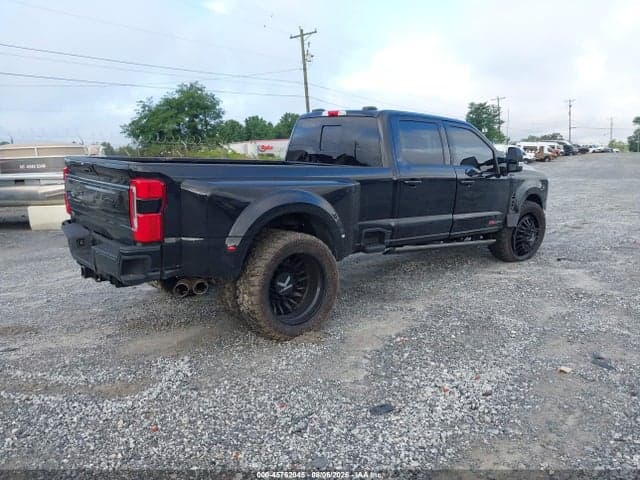 2025 FORD F-450 PLATINUM 4