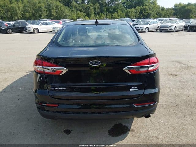 2020 FORD FUSION SE 16
