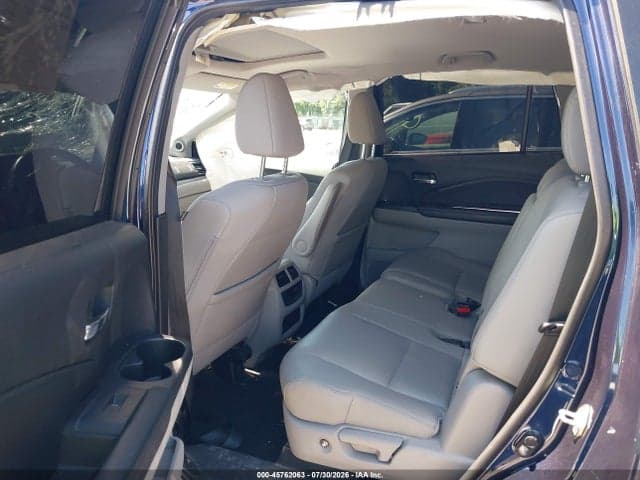 2018 HONDA PILOT EX-L 8