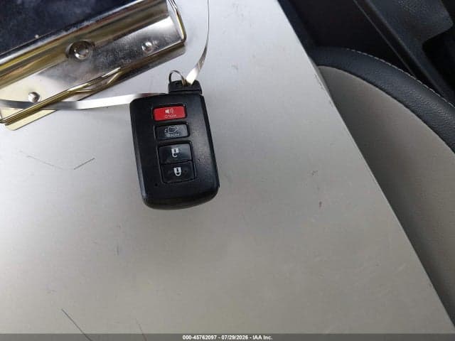 2018 TOYOTA RAV4 LIMITED 11