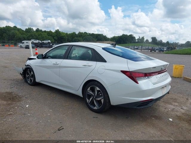 2023 HYUNDAI ELANTRA SEL 3
