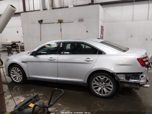 2018 FORD TAURUS LIMITED 15