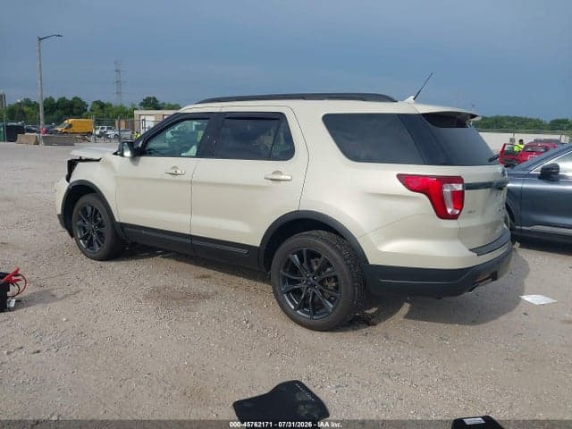 2018 FORD EXPLORER XLT 3