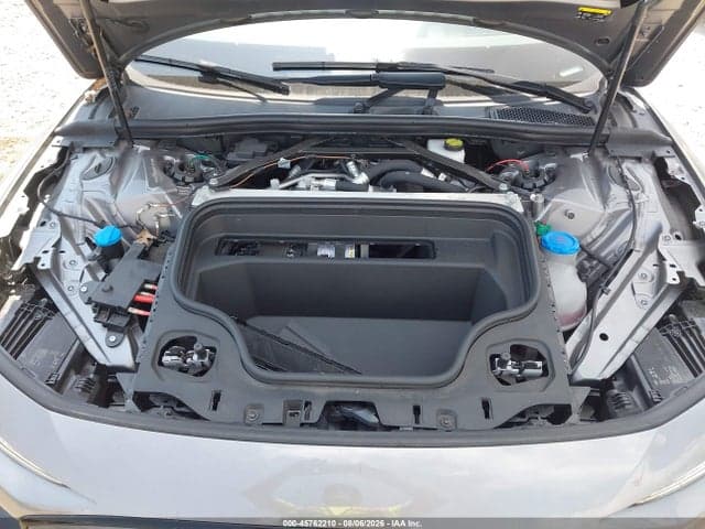 2025 AUDI A6 E-TRON PRESTIGE 10