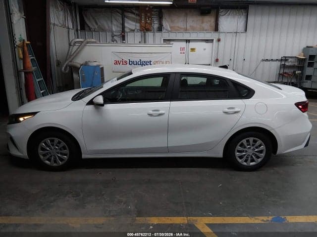 2024 KIA FORTE LX 14