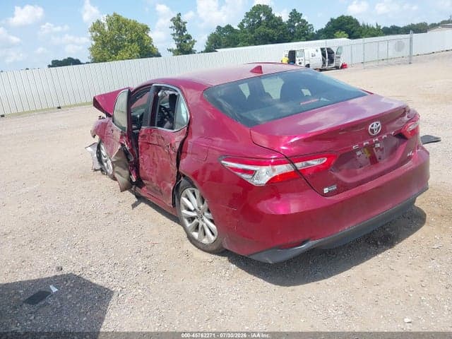 2020 TOYOTA CAMRY LE 3