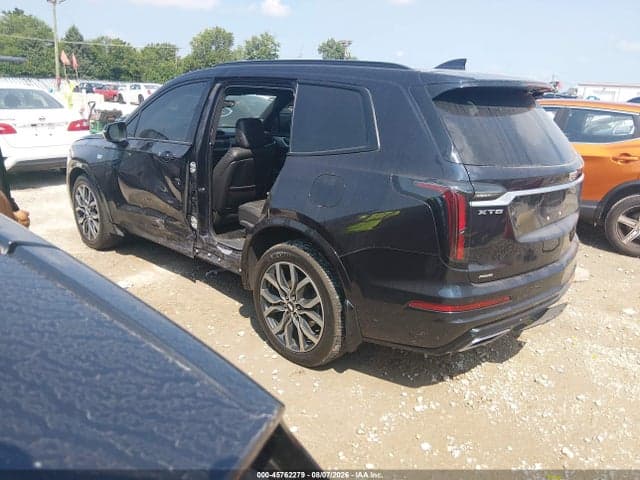 2021 CADILLAC XT6 SPORT 3