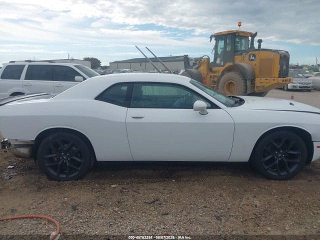 2020 DODGE CHALLENGER SXT 14
