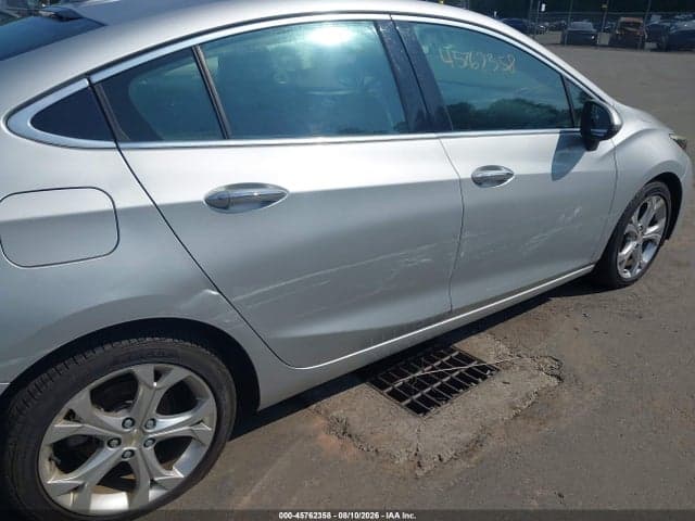 2017 CHEVROLET CRUZE PREMIER AUTO 6