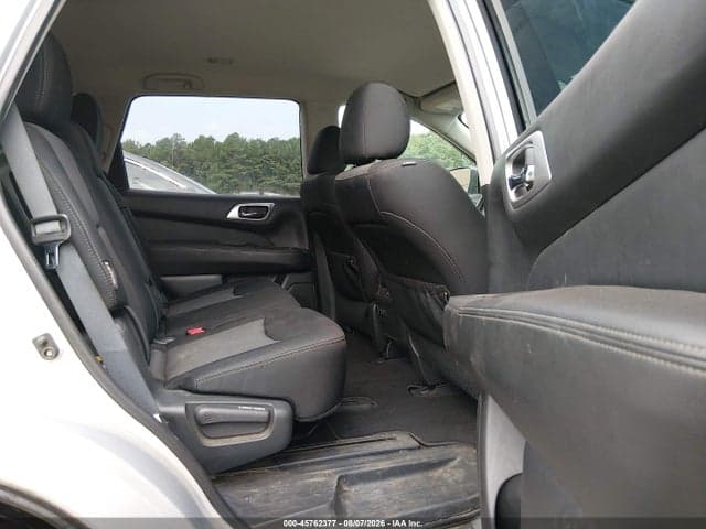 2019 NISSAN PATHFINDER S 8