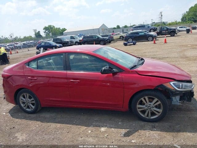 2017 HYUNDAI ELANTRA SE 13