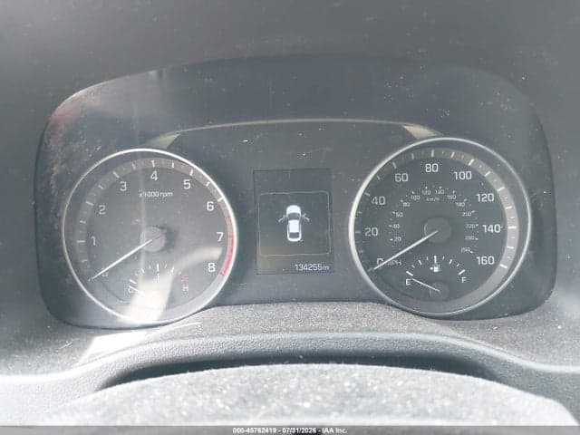 2017 HYUNDAI ELANTRA SE 7