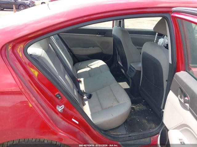 2017 HYUNDAI ELANTRA SE 8