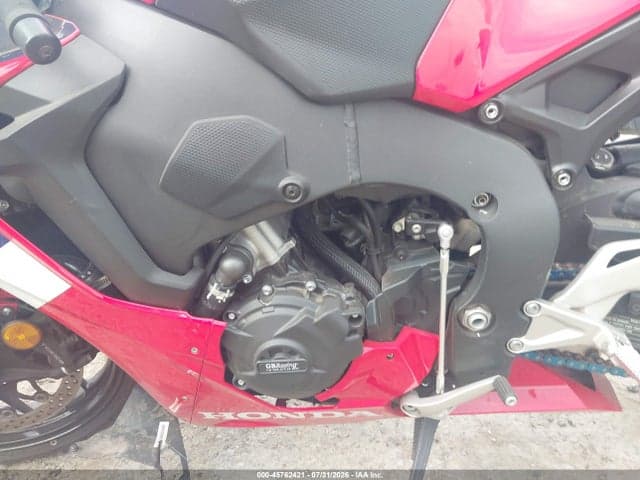 2022 HONDA CBR1000 RR 9