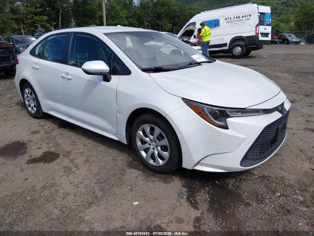 2022 TOYOTA COROLLA LE 1