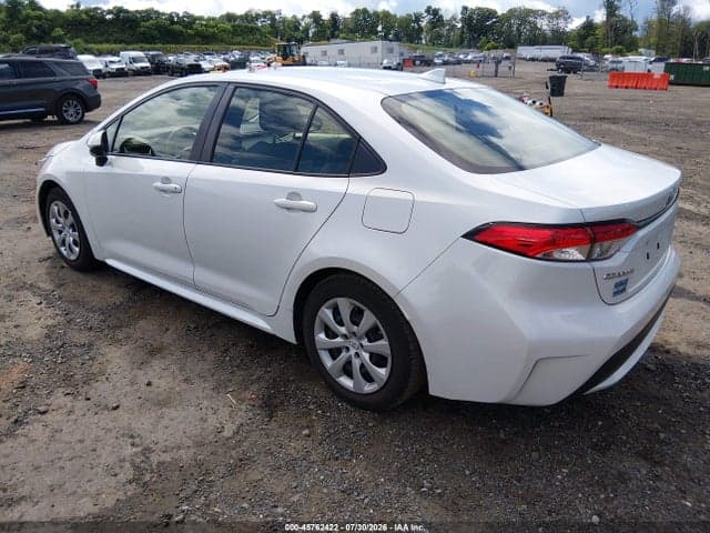 2022 TOYOTA COROLLA LE 3