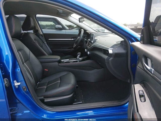 2025 NISSAN ALTIMA SR FWD 5
