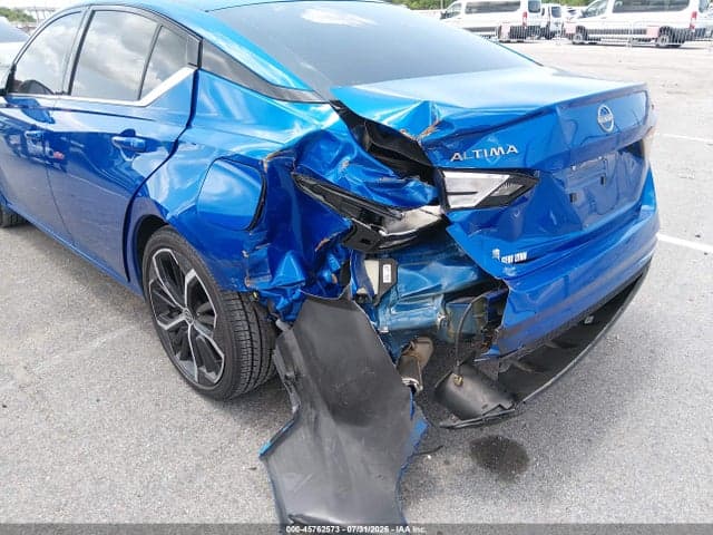 2025 NISSAN ALTIMA SR FWD 6