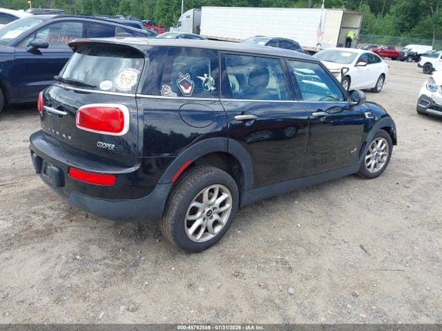 2017 MINI CLUBMAN COOPER 4