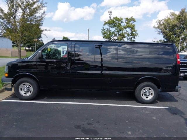 2017 CHEVROLET EXPRESS 3500 LT 18