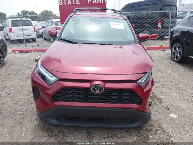 2025 TOYOTA RAV4 HYBRID XLE 12