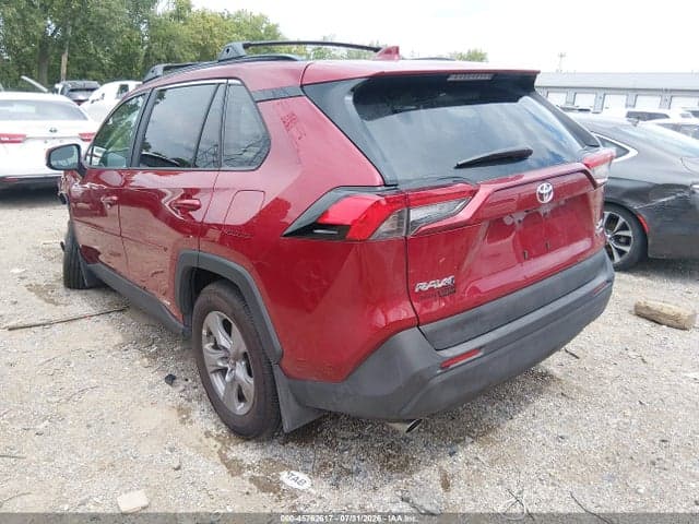 2025 TOYOTA RAV4 HYBRID XLE 3