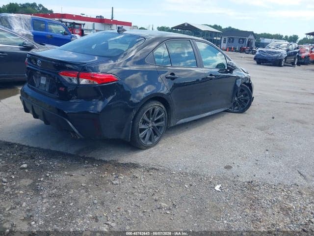 2025 TOYOTA COROLLA SE 4