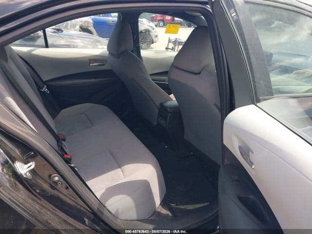 2025 TOYOTA COROLLA SE 8