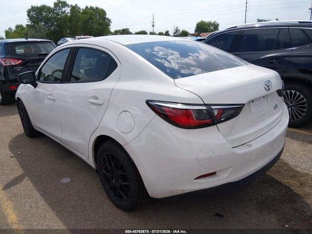 2017 TOYOTA YARIS IA 3