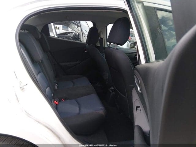 2017 TOYOTA YARIS IA 8