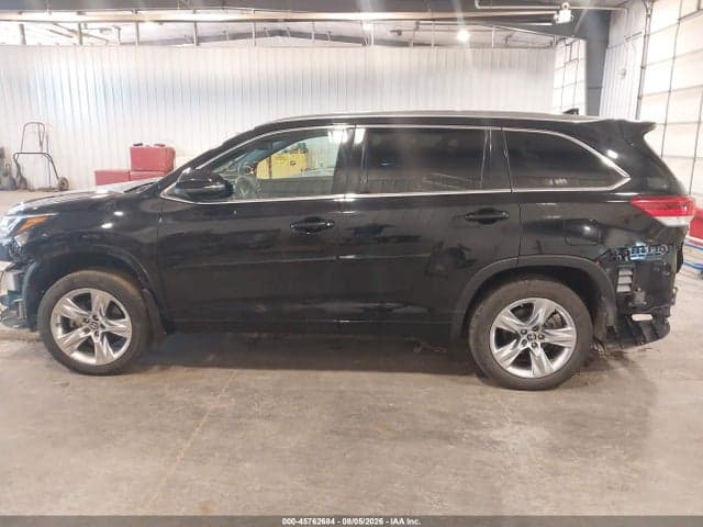 2017 TOYOTA HIGHLANDER LIMITED 15