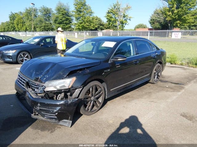 2017 VOLKSWAGEN PASSAT 1.8T R-LINE 2