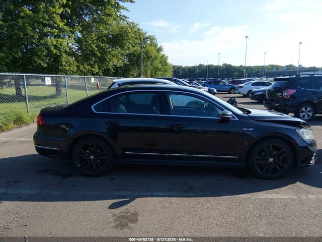 2017 VOLKSWAGEN PASSAT 1.8T R-LINE 13