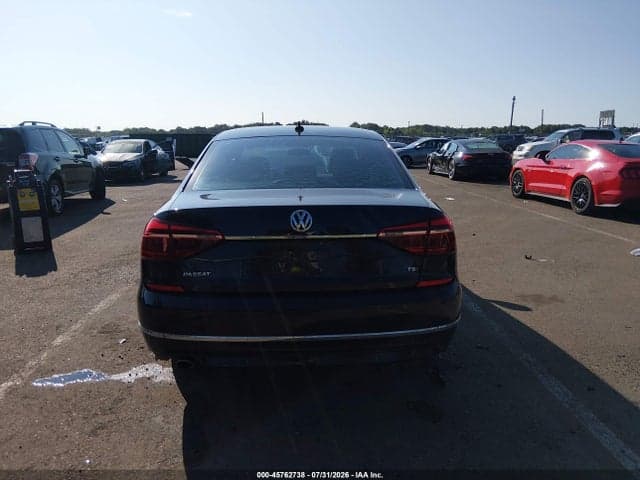 2017 VOLKSWAGEN PASSAT 1.8T R-LINE 16