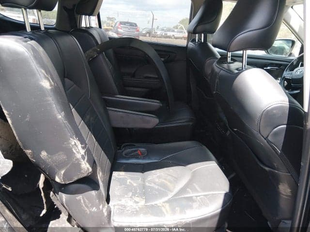 2021 TOYOTA HIGHLANDER XLE 8