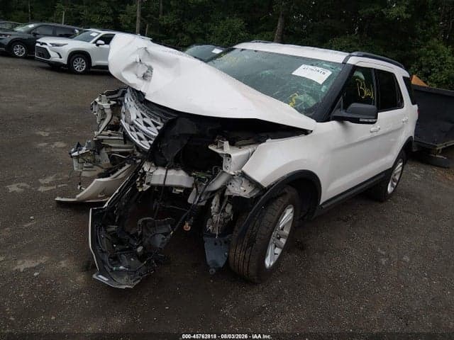 2019 FORD EXPLORER XLT 2