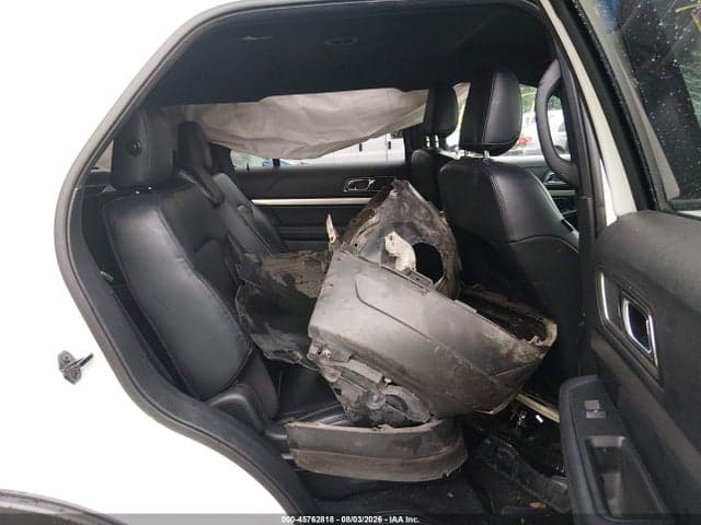 2019 FORD EXPLORER XLT 8