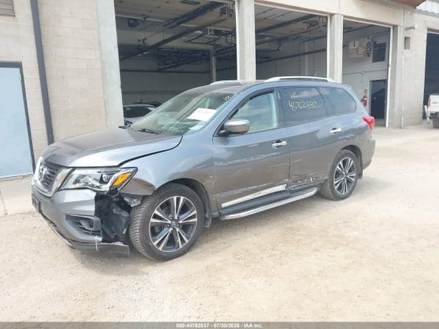 2017 NISSAN PATHFINDER PLATINUM 2