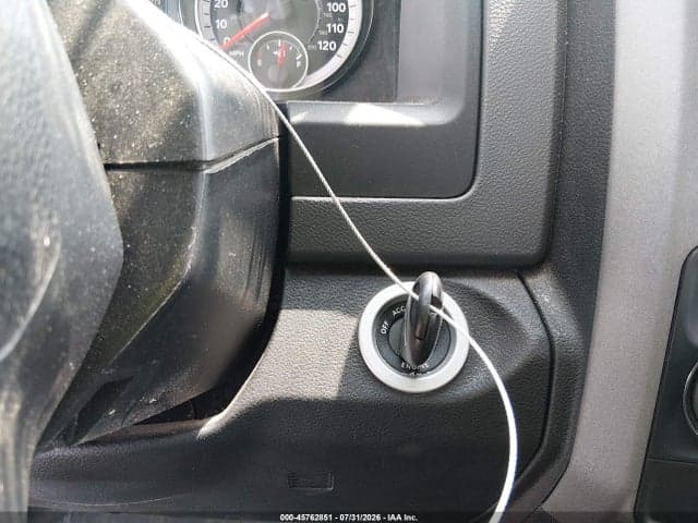 2018 RAM 1500 TRADESMAN 4X2 6'4 BOX 11
