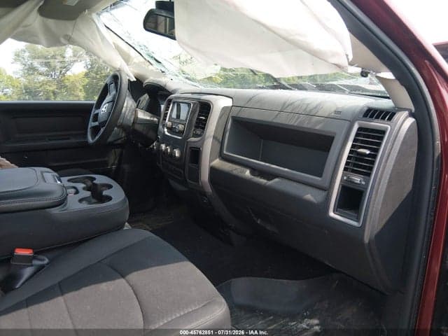 2018 RAM 1500 TRADESMAN 4X2 6'4 BOX 5