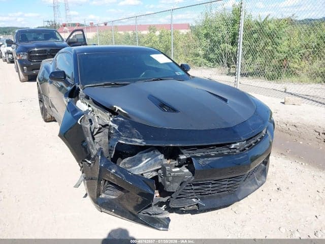 2017 CHEVROLET CAMARO 1SS 6