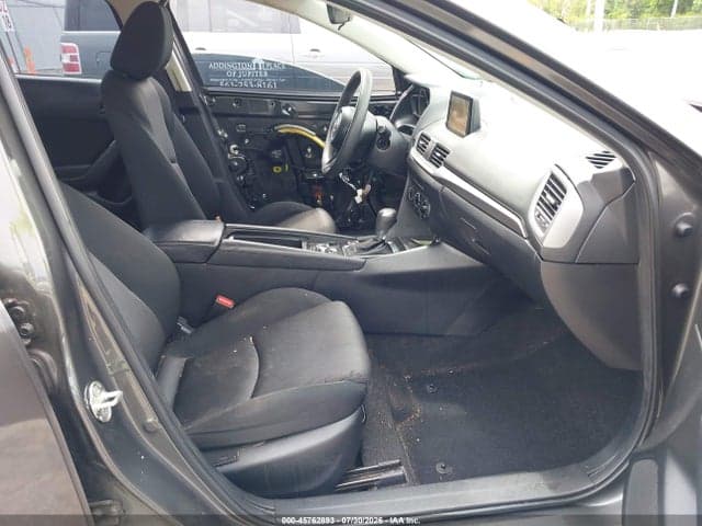 2018 MAZDA MAZDA3 SPORT 5