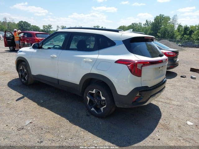 2025 KIA SELTOS EX 3
