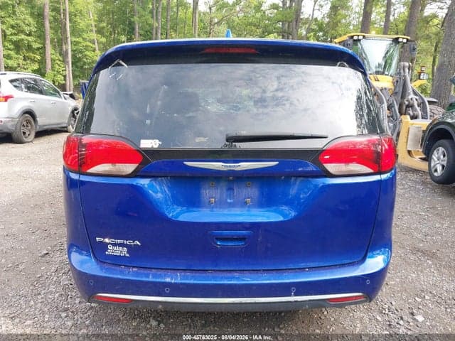 2019 CHRYSLER PACIFICA TOURING L 16